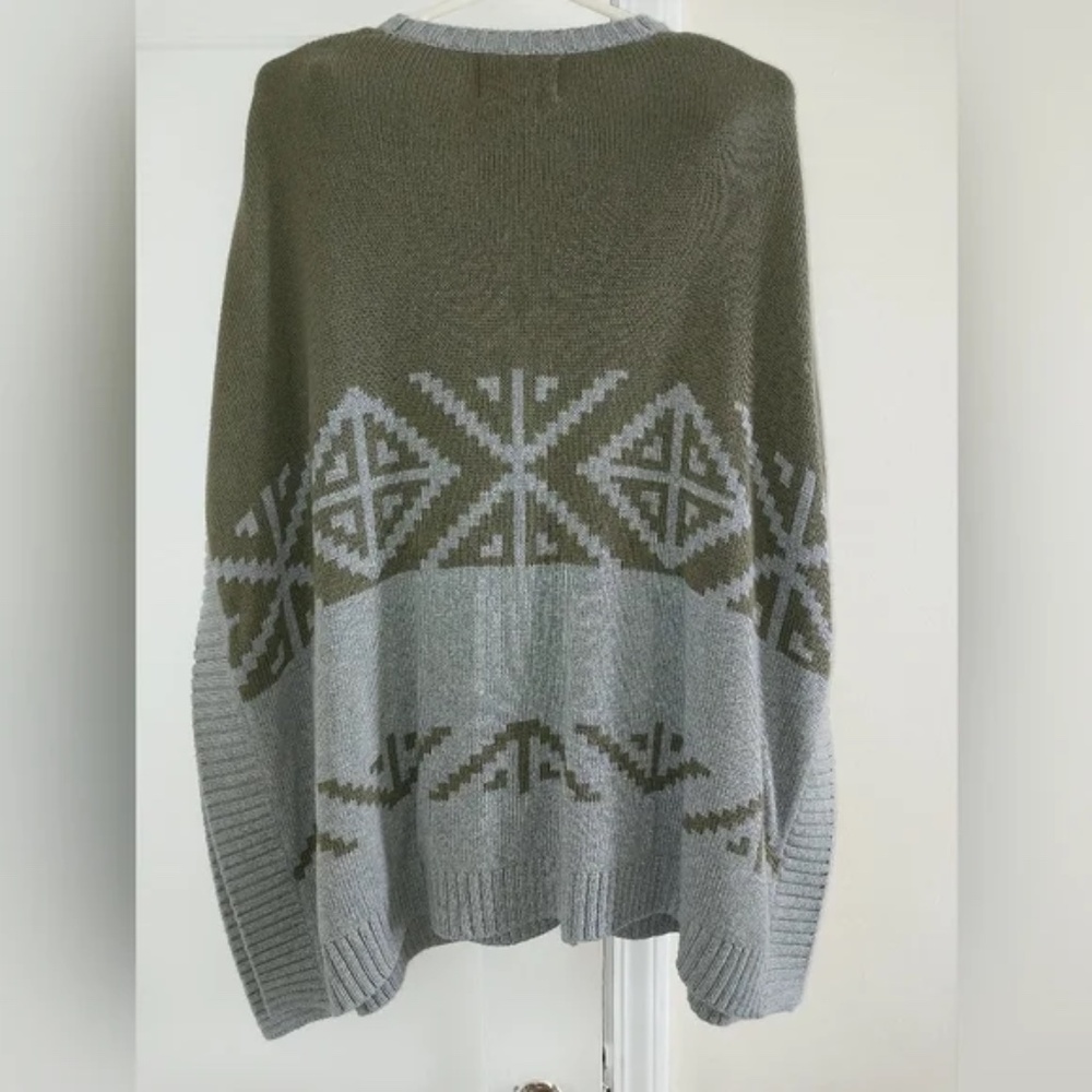 Banana Republic Heritage Collection Poncho - Picture 2 of 4
